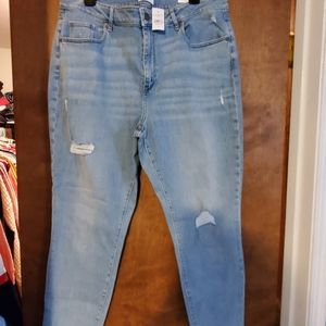 NWT light blue distressed skinny jeans